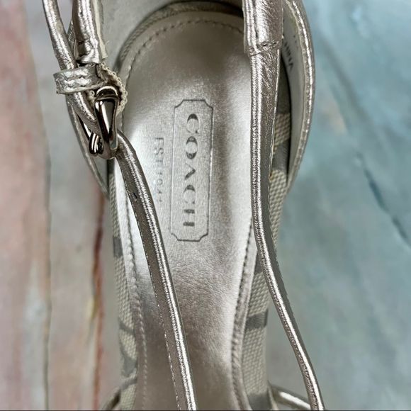 EUC Coach Joslin Wedge Sandal NICE!! - Picture 16 of 16